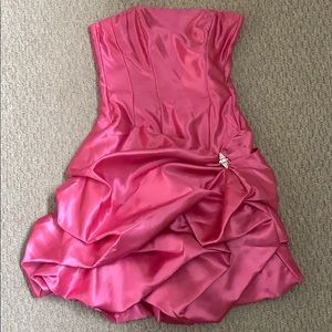 Beautiful pink occasion dress!